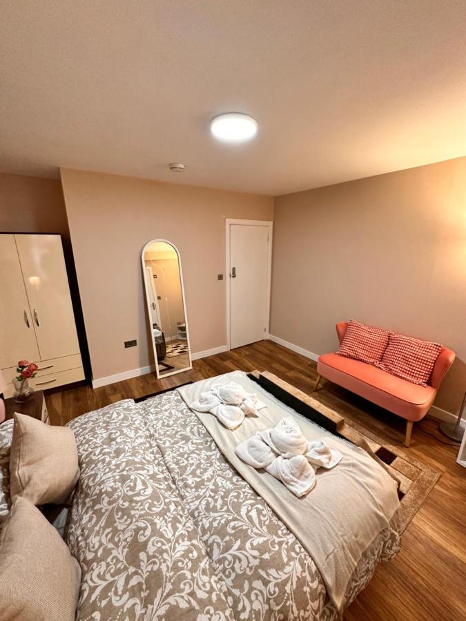 Canary Wharf Single Double And En-Suite Rooms Londres Exterior foto