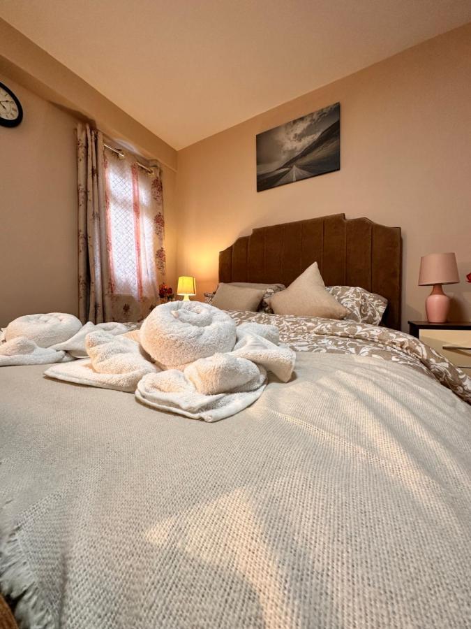 Canary Wharf Single Double And En-Suite Rooms Londres Exterior foto
